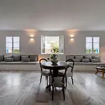 Aegeon Hotel 3*