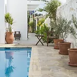 Aegeon Hotel 3*
