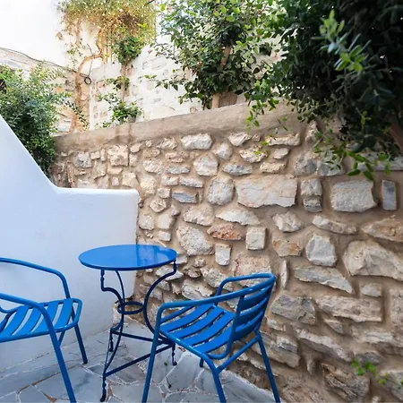 Aegeon Parikia (Paros)