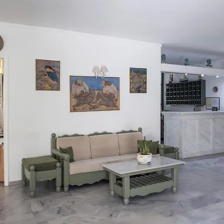 Aegeon מלון פארוס