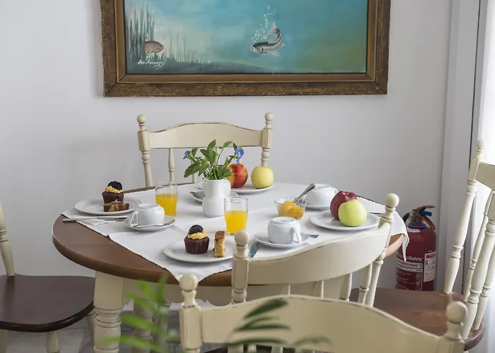 Aegeon מלון פארוס