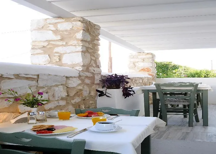 מלון Aegeon פארוס